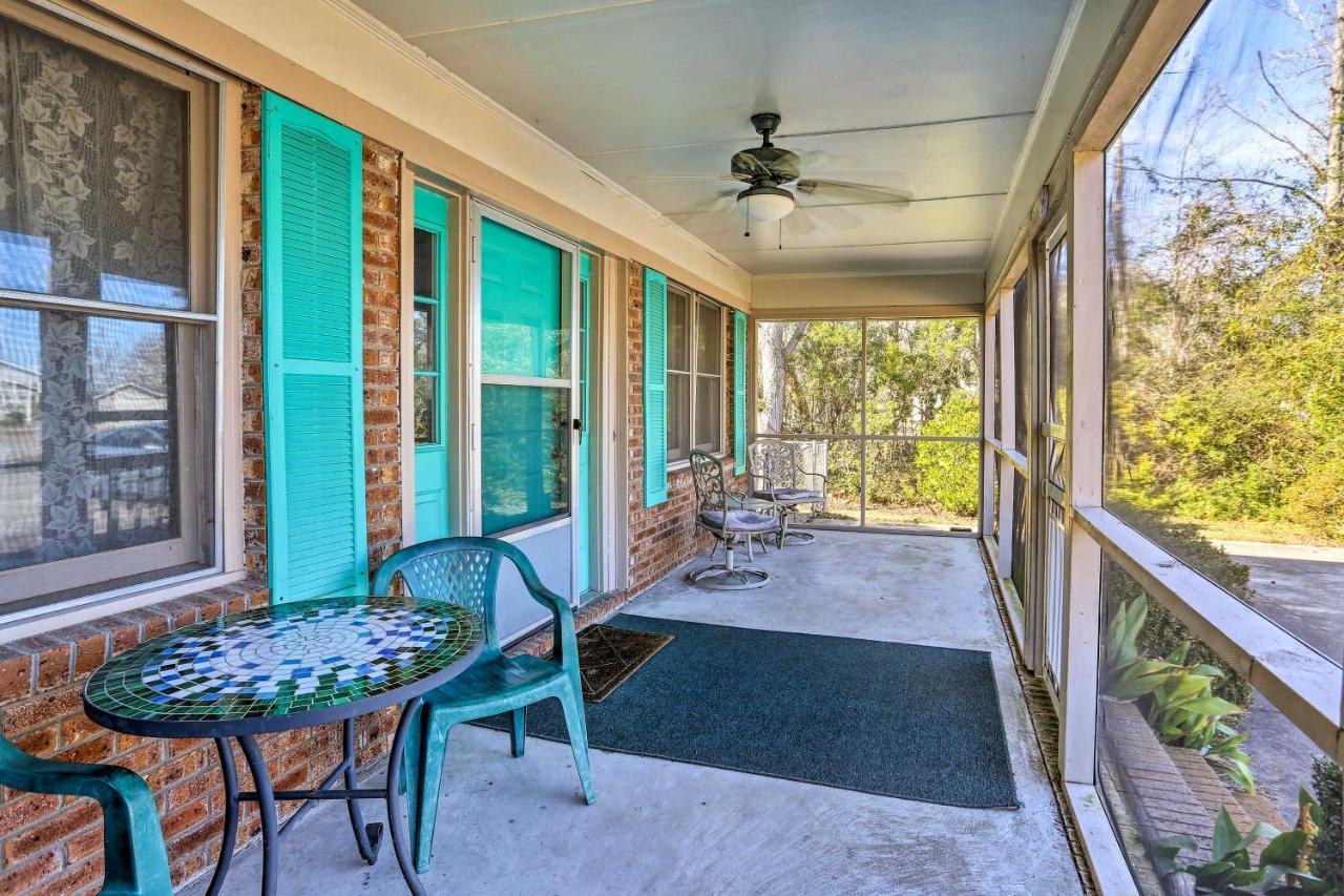 Lake Waccamaw Home With Fenced Yard And Shared Pier! Esterno foto